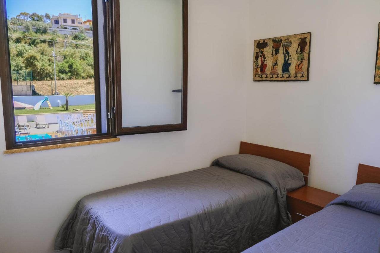 Giardini Del Golfo Apartment Balestrate Bagian luar foto